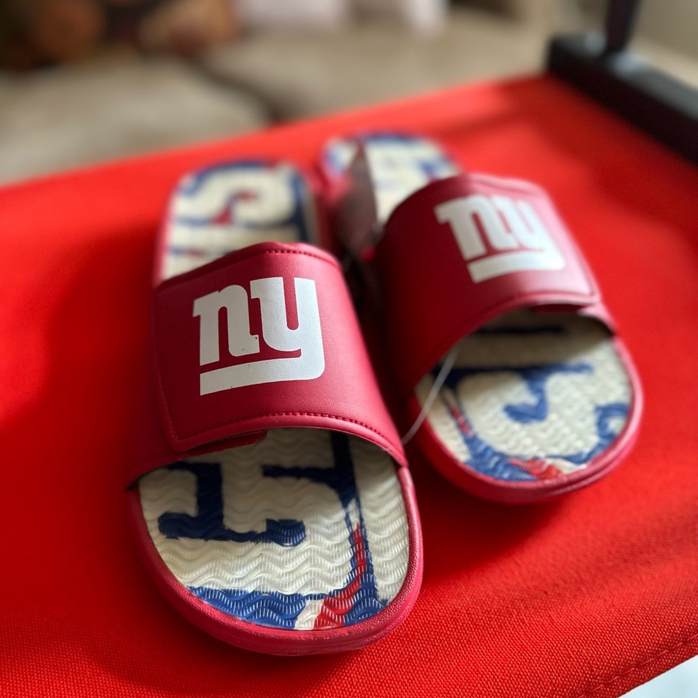 New York Giants NFL Men's GEL Slide On Shower Sandals Slides Foco